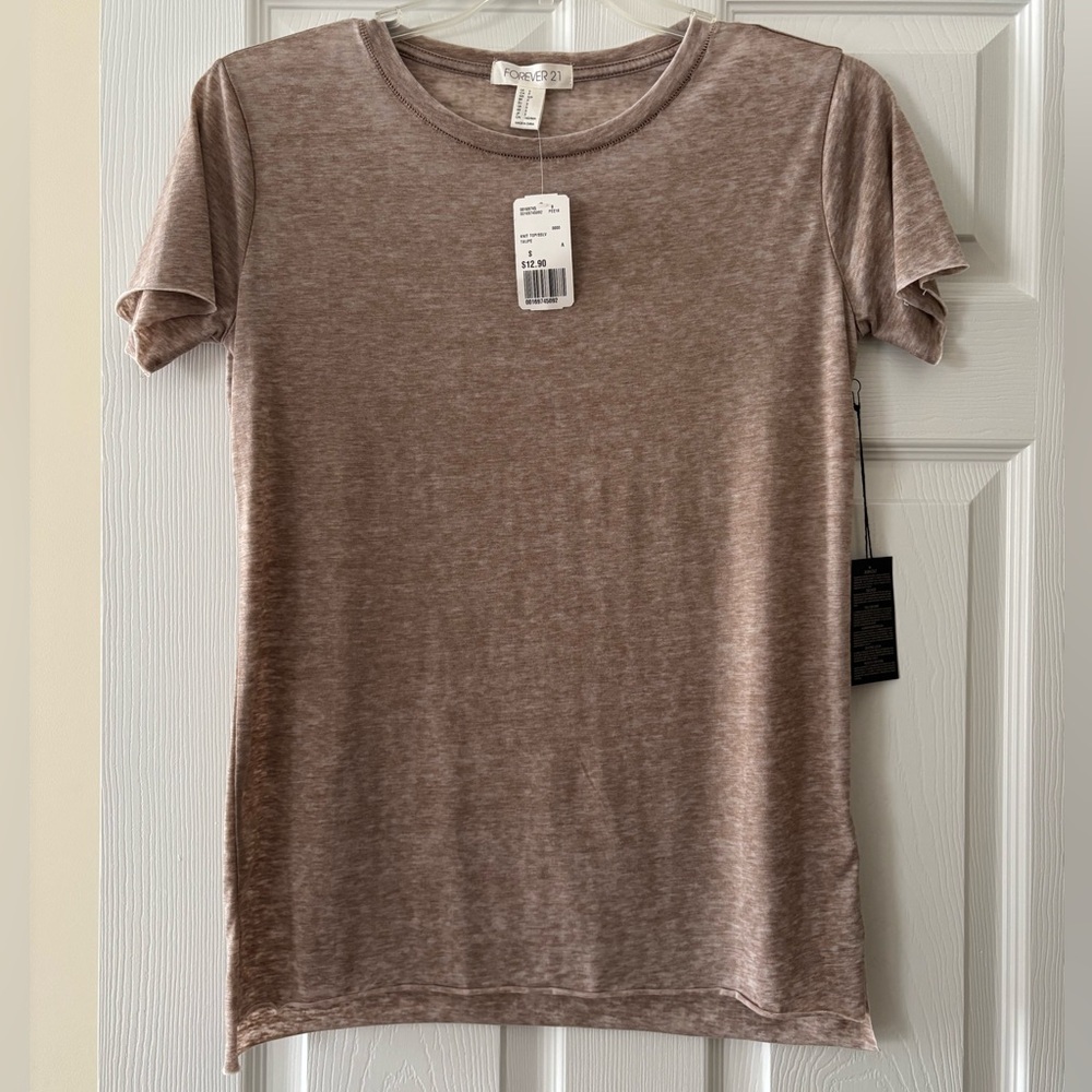 Forever 21 Short Sleeve T-shirt